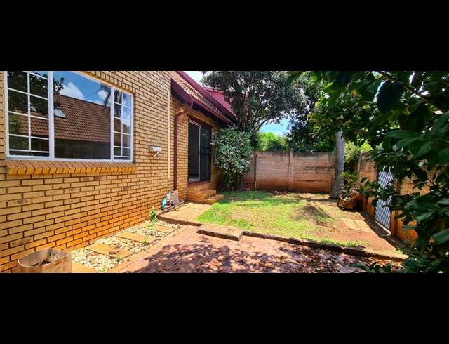 3 BEDROOM PROPERTY TO RENT IN HENNOPSPARK